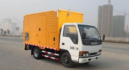 慶鈴國四電源車100-200KW康明斯柴油發電機組