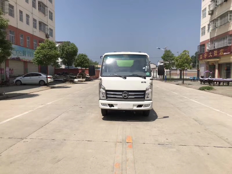 2方凱馬餐廚垃圾車圖片2