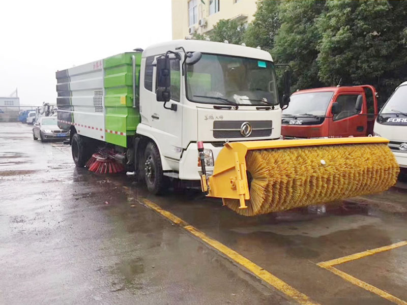 東風天錦掃雪車除雪車圖片5