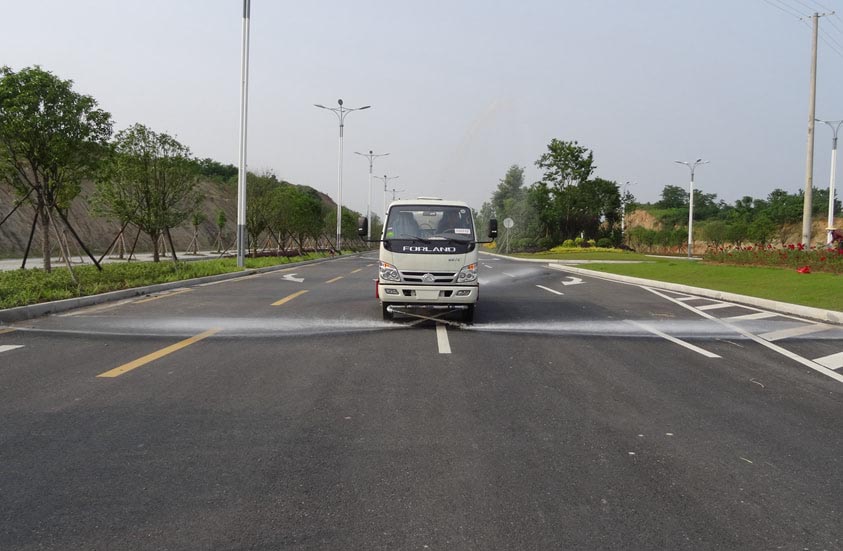 藍牌3方福田園林灑水車